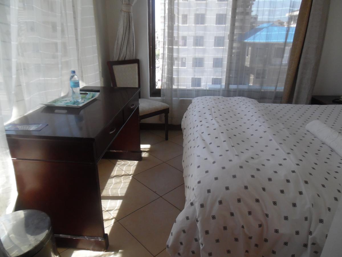 Florida Executive Inn Dar es Salaam Buitenkant foto