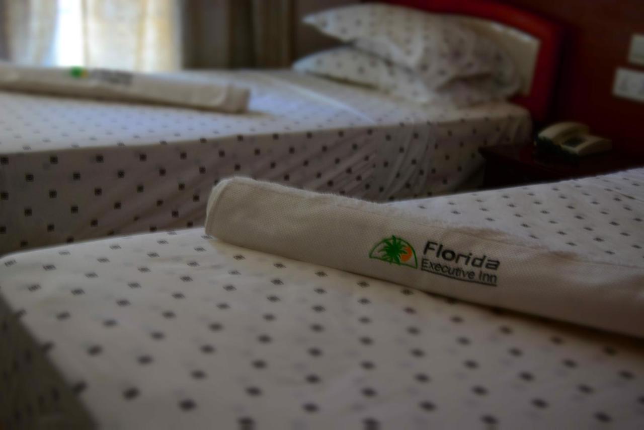 Florida Executive Inn Dar es Salaam Buitenkant foto