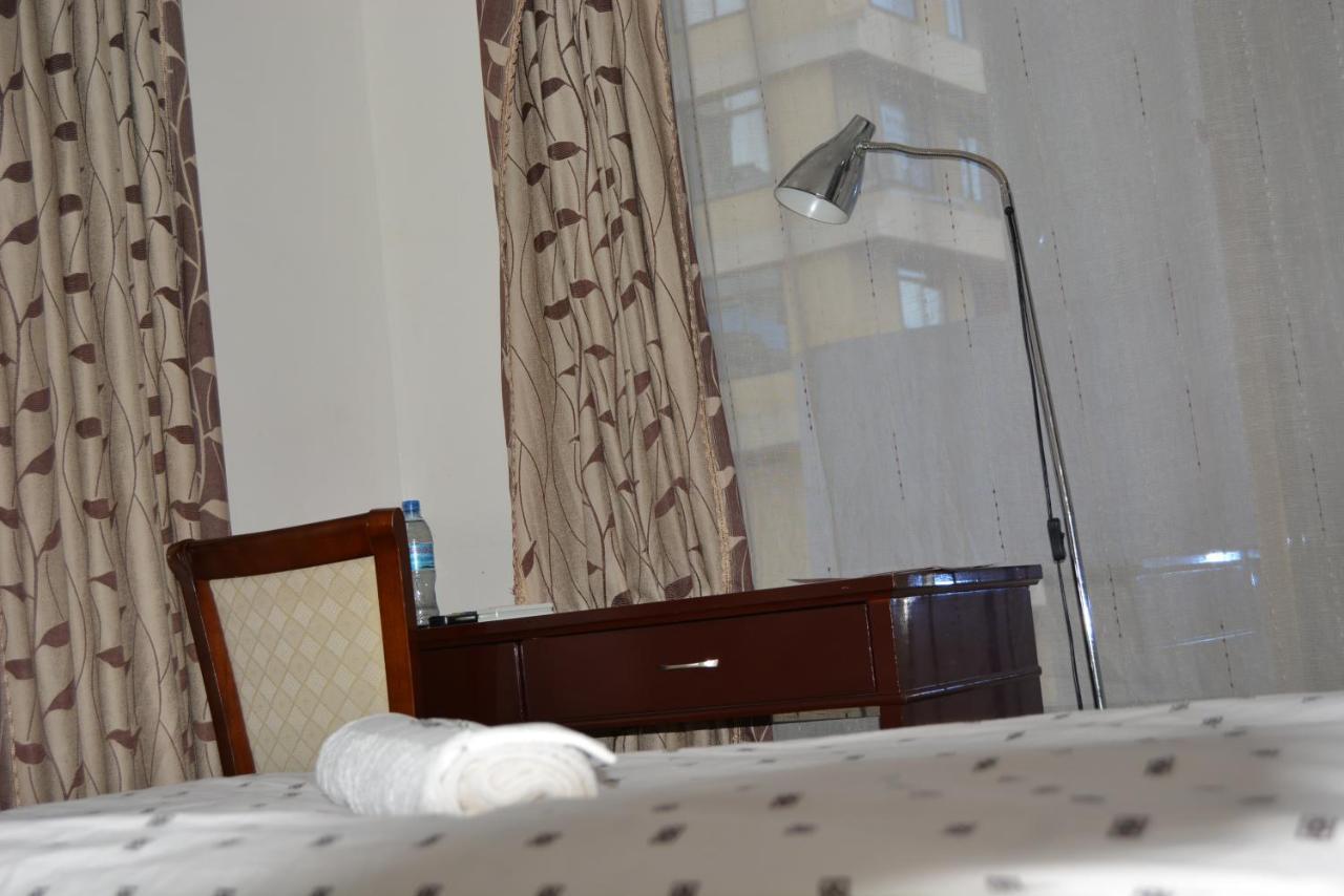 Florida Executive Inn Dar es Salaam Buitenkant foto